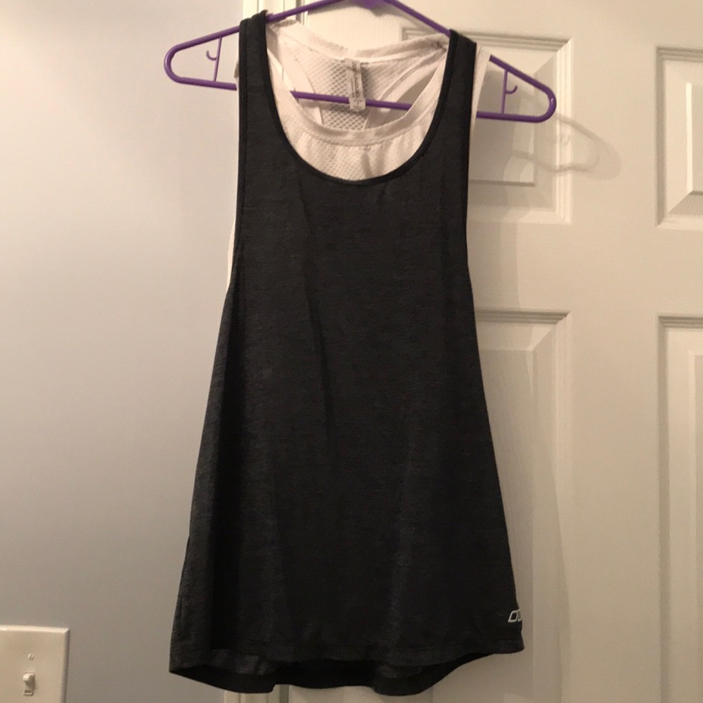 Last chance!  Any offer! Lorna Jane top